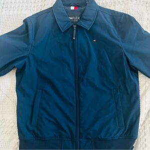 Tommy Hilfiger Men's Large Regular Fit Water Wind Resistant Bomber Jacket blue